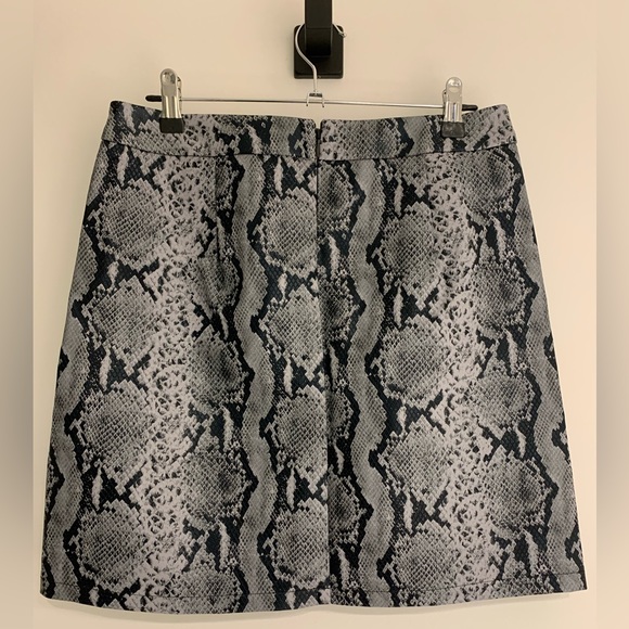 Joe Fresh snake skin print faux leather skirt. Size 6. Tags on still. - Picture 3 of 4